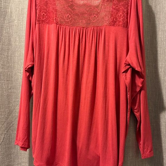 Torrid | Super Soft Orange Knit Top with Lace Back and Long Sleeves | Size 2 - Picture 4 of 7